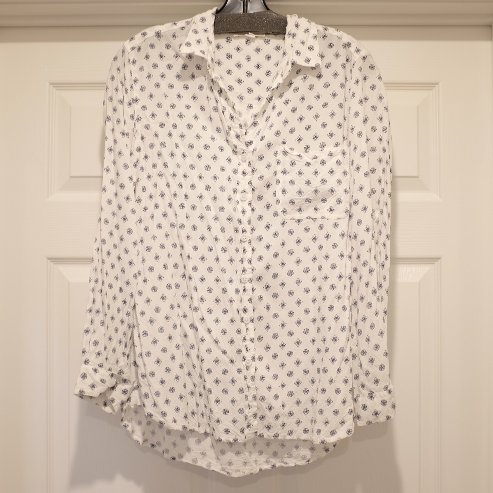 BEACHLUNCHLOUNGE Long Sleeve Button Down Top